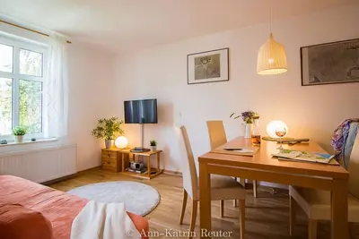 Vacation home Am Ufer - Holiday apartment \"Strandluft\"