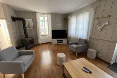 Image de Maison au cœur du village et près de la plage