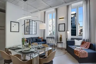 Image de Bright apartment in the heart of Genoa +balcony
