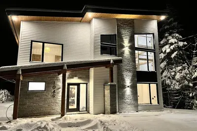 Chalet luxueux au bord de l’eau