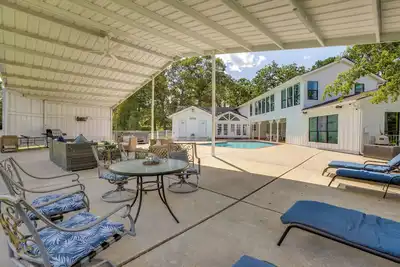 Image de Private Pool: Spacious & Secluded Magnolia Cottage