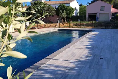 Image de Gîte de 28 m2, 400 m plage, piscine et terrasse