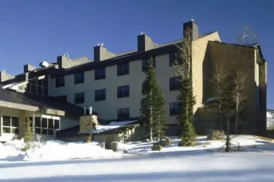Image de Cedar Breaks 1 bedroom Grand · Brian Head, Utah Ski Retreat. <br>Grand Suite.