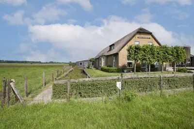 Image de Cozy 4-person apartment on a farm