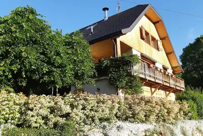 Image de Ancienne ferme Savoyarde rénovée avec Spa extérieur