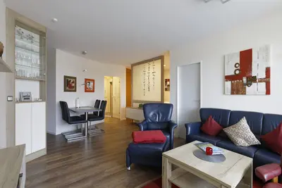 Image de Trafalgar App. 125-55m² vacation apartment in Döse, close to the beach, swimming pool and sauna