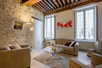 Image de Beaune Sweet Home -Beaune Rousseau- Parking inclus
