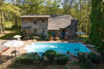 Image de Modern Cabin With Pool Near Nashville!