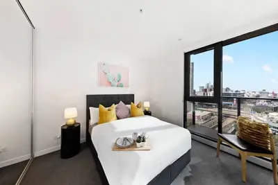 Image de A Modern & Spacious 2br Apt, City Views, Southbank