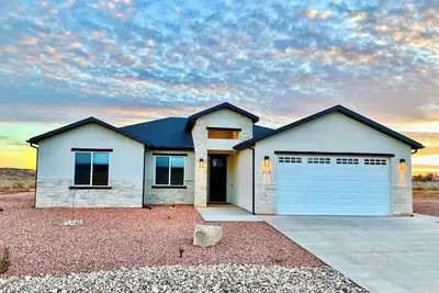 Image de Southern Utah Family Home with Private Hot Tub, Close to Zion, Bryce and the Nor