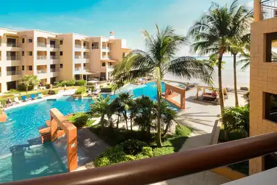 Image de Reef 303 Steps from Beach w/ Ocean View -  El Faro