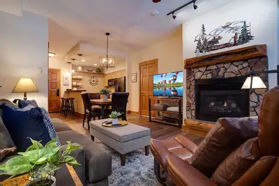 Image de Tl2109 | Perfect for a Couple or Small Family | Winter Shuttle | Great Amenities