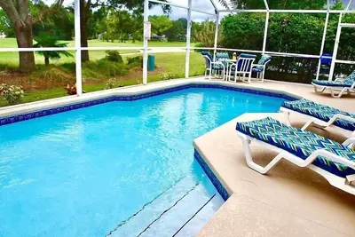 Image de ref 47. Stunning villa with golf course view. South pool.