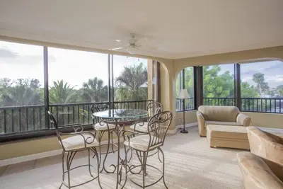 Image de Gulf and Bay Club- F208 Updated and great views!