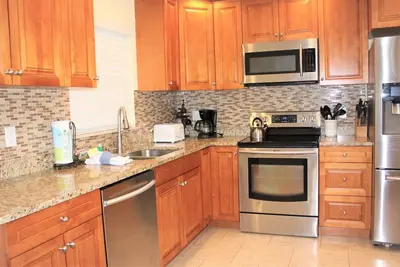 Image de Jamaica Royale 003 Updated and close to the beach!
