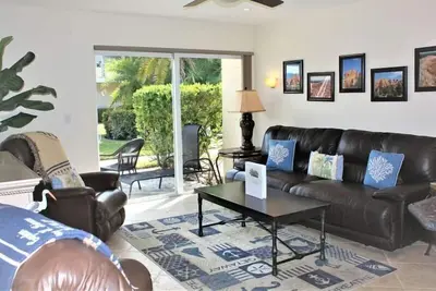 Image de Jamaica Royale 004 Updated and close to the beach!