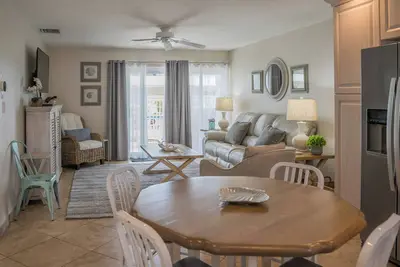 Image de Jamaica Royale 010 Updated, close to the beach & by pool!