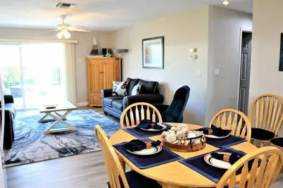 Image de Jamaica Royale 097 Great updated unit!