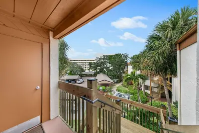 Image de Midnight Cove Ii 138f - Beautifully Appointed Vacation Rental!