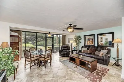 Image de Midnight Cove Ii 411f - Ground floor unit with Pool & Beach Access