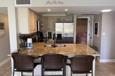 Image de Midnight Cove Ii 512f - Family Siesta Key Condo Close to Pool and Beach