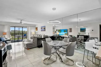 Image de Midnight Cove Ii 931c - Modern Siesta Key Condo Close to Beach and Pool