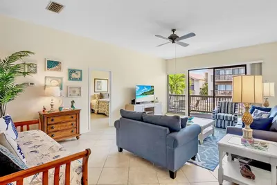 Image de Our House at the Beach C-112 Great Location, Spacious, Updated