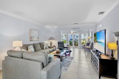 Image de Sunset Royale - 112- Perfect Location -Directly across from Siesta beach!