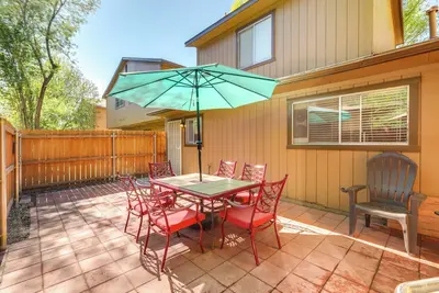 Image de Flagstaff Townhome w/ Grill ~ 3 Mi to Downtown!
