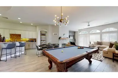 Image de Modern Home on Golf Course -Sleeps8 w\/Pool Access