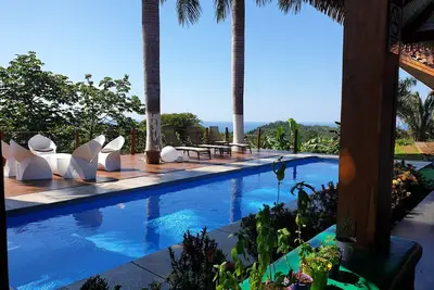 Image de Deluxe Bungalow #2 w\/Sea View