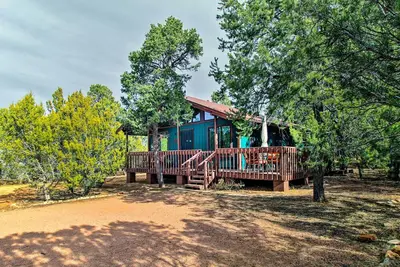 Image de Near Hiking: Modern Heber-Overgaard Cabin w/ Deck
