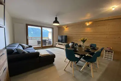 Image de Perle de Savoie A201 : fantastique T4 centre de Châtel