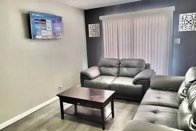 Luxury Apartment Suite 5