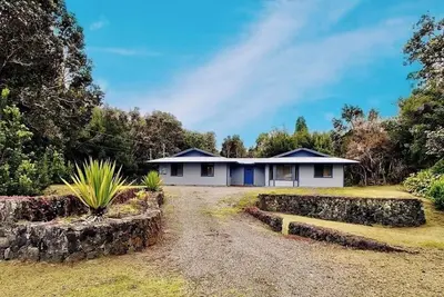 Image de Quiet neighborhood Across from Hawaii Volcanoes National Park
