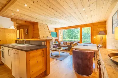 Image de Appartement 3 chambres avec cheminée, terrasse et parking à La Clusaz