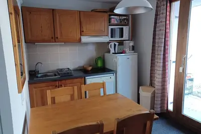 Image de Studio confortable Ă 300m des pistes avec terrasse et parking