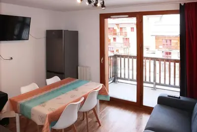 Image de Appartement pour 6 pers. avec piscine, jacuzzi et balcon - Les Orres