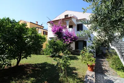 Image de Near the beach, city center, air-conditioned, family friendly