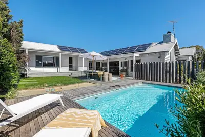 Image de Jasmine's Cottage | Heated Pool In Perfect Sorrento Location