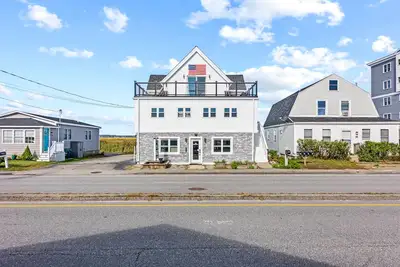 Image de Oceanside Hampton Beach Property
