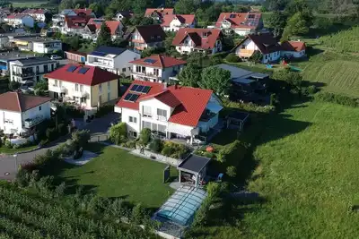 Image de Bellevue \"Hagnau\" with a view of Lake Constance and the Alps