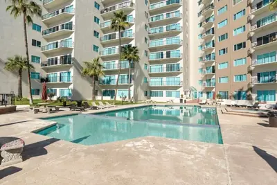 Image de Oceana Casa del Mar 1st floor Beach Condo