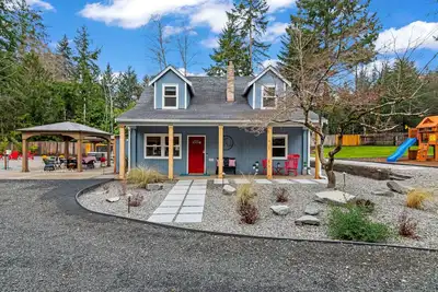 Image de Stunning 4br Shelton Retreat w/ King Bed & Hot Tub