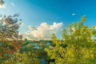 Image de Stunning La Luxury Retreat: Ideal for Work or Play