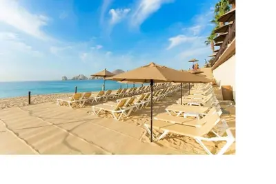Image de Beautiful 2 bd room right on the beach