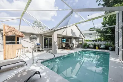 Image de Flamingo Pointe house with private heated pool and close to beaches!