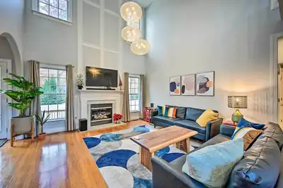 Image de Tranquil Greensboro Home w/ Fire Pit!