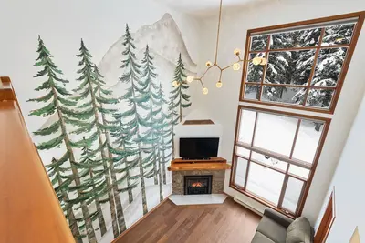Image de Welcome to Evergreen Forest at Trails Edge!