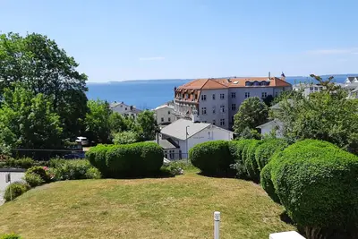 Image de Appartement de vacances \"Villa Bella Vista - Meerblick 2\" avec vue sur la mer, balcon et Wi-Fi.